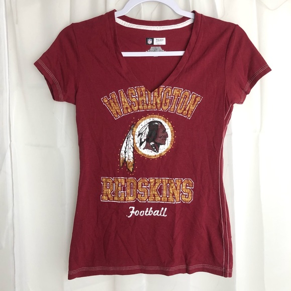 NFL Washington Redskins Women's V Neck Burgundy and Gold Tshirt Size Small - Picture 2 of 10